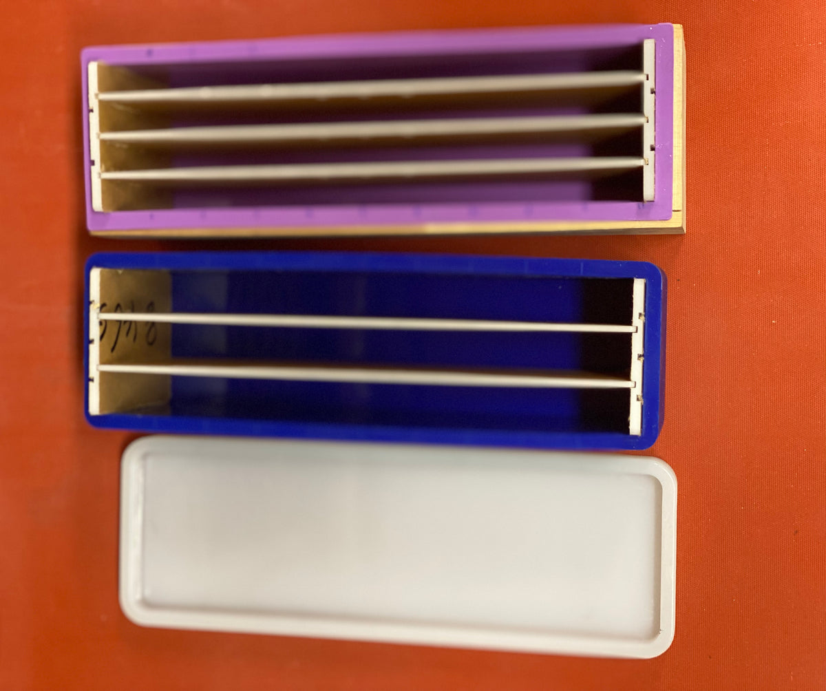 W & W Soap Partition tool / Partition à savon W & W for Larry Mold