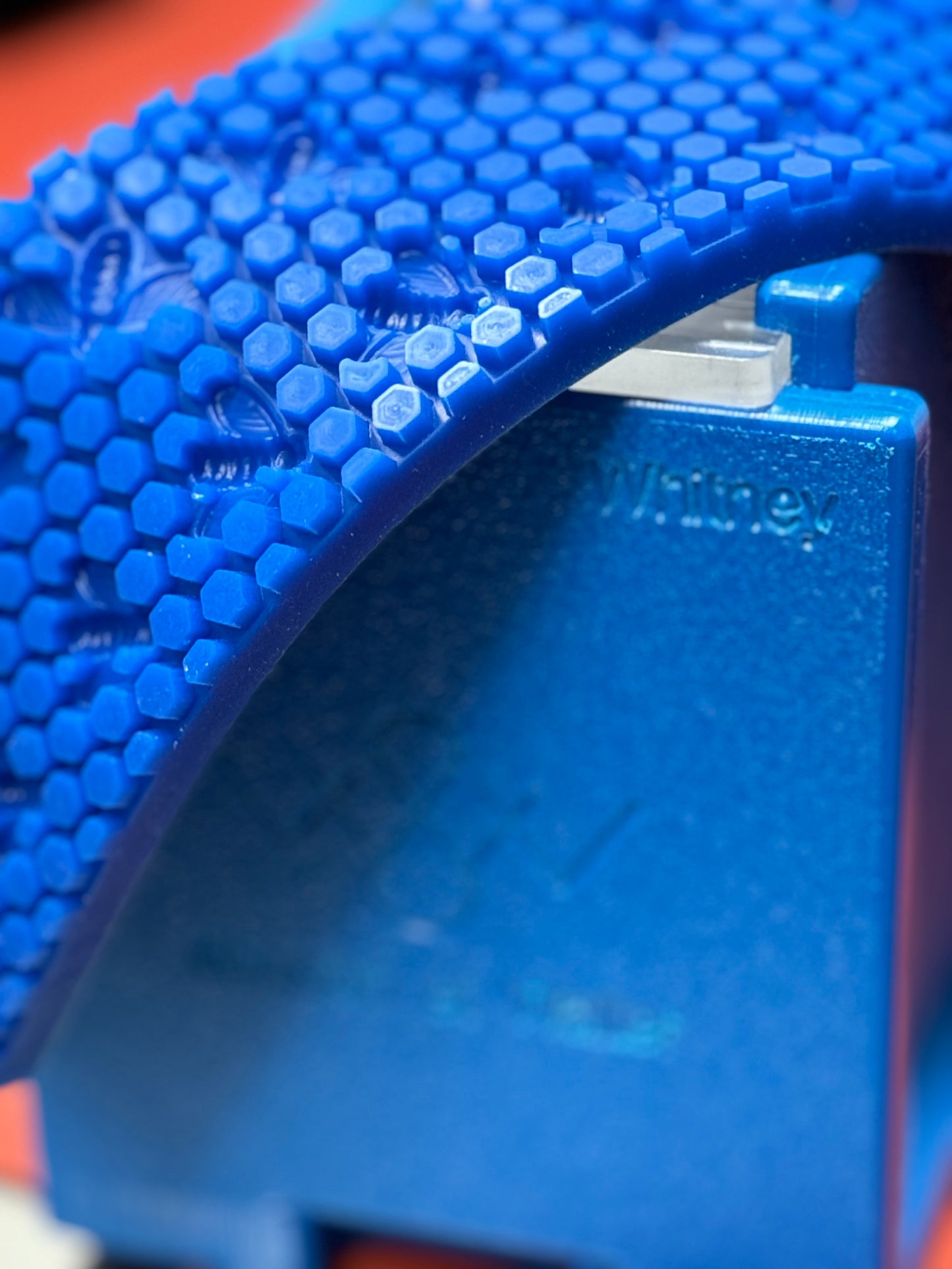 WHITNEY MOLD SILICONE HONEY BEE IMPRESSION MAT/  MOULE WHITNEY TAPIS D'IMPRESSION D'ABEILLE EN SILICONE