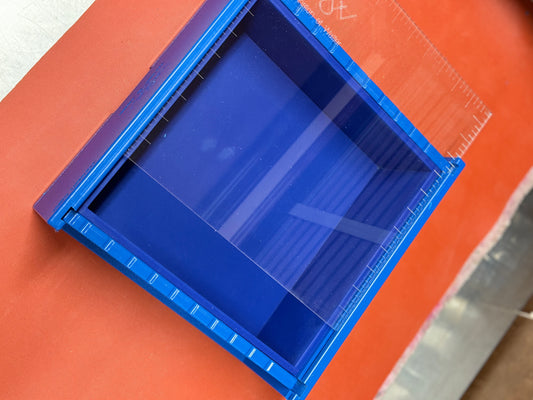 Moule pour dalles hautes et étroites en HDPE CHRISTINA